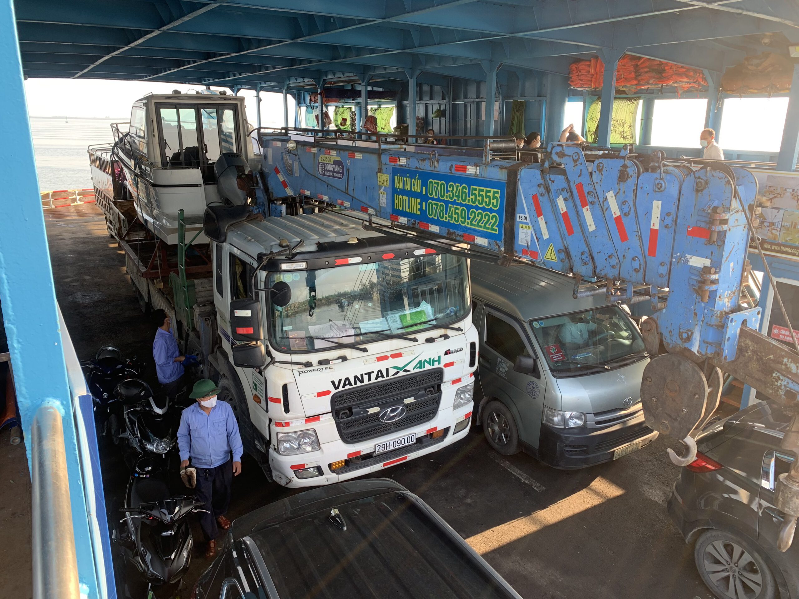 Dịch vụ cho thuê xe tải cẩu tại Hà Nội – Vận Tải Xanh