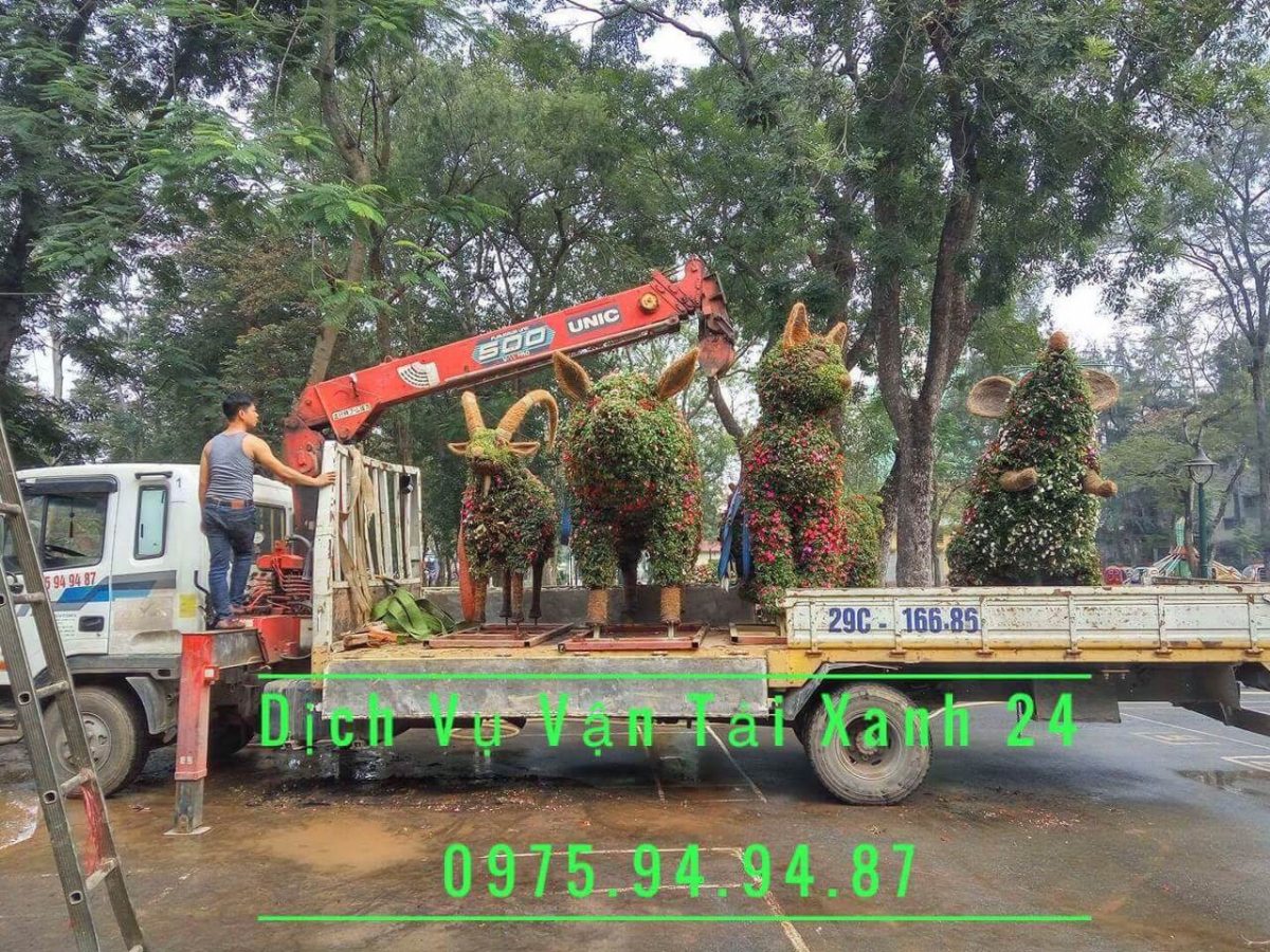 Vận Tải Xanh cung cấp dịch vụ cho thuê xe cẩu 5 tấn tại Hà Nội – Liên hệ hotline 0965874444