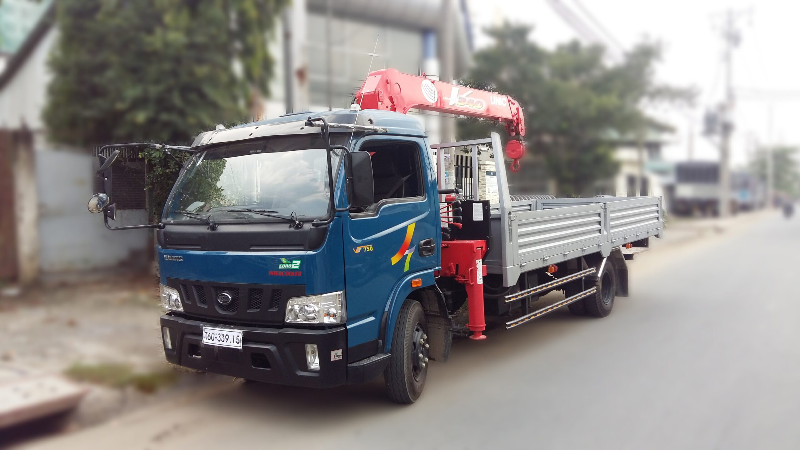 Vận Tải Xanh - Chuyên cho thuê xe tải cẩu tại Hà Nội