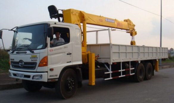 Đơn vị chuyên cho thuê các loại xe cẩu hàng tự hành tại Hà Nội – Giá rẻ, uy tín – Gọi 0965874444