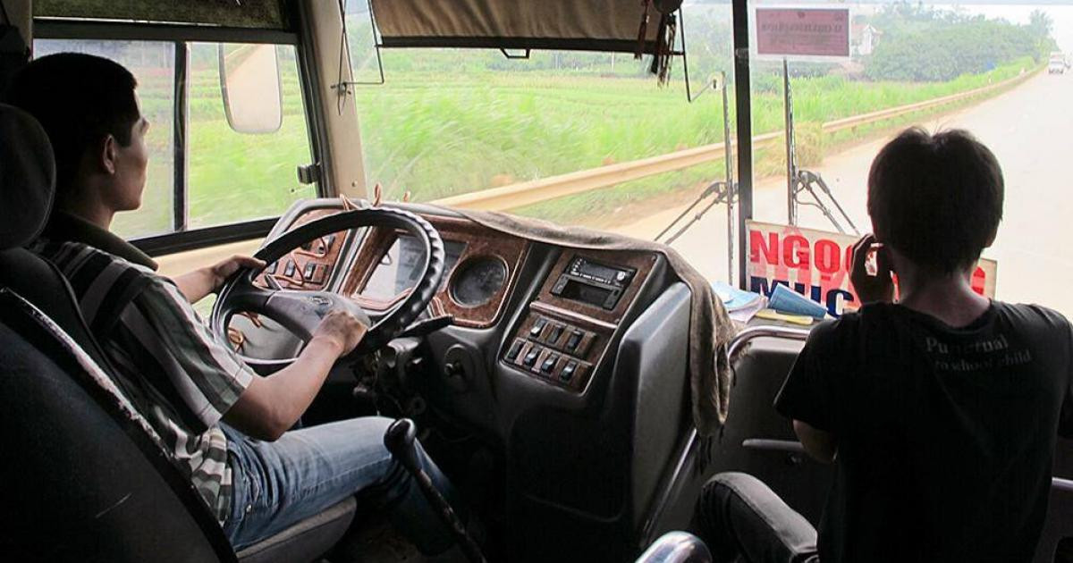 Mô tả công việc lái xe tải – Việc làm có nhu cầu tuyển dụng cao
