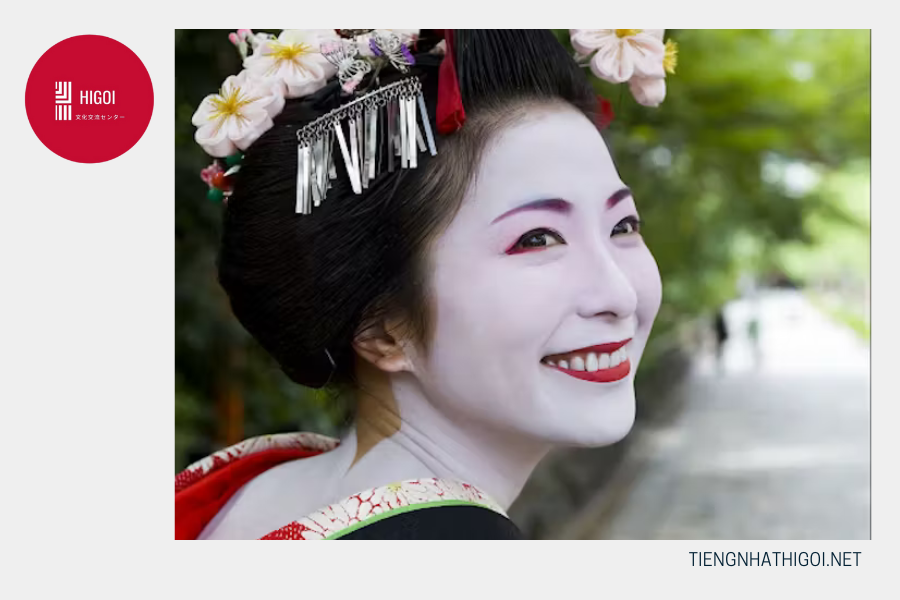 Trang điểm của họ