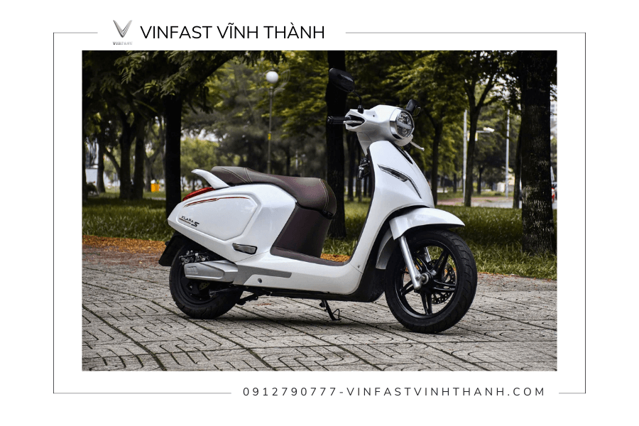 Với hệ thống pin LFP, VinFast Klara S 2022 di chuyển được 194km sau mỗi lần sạc đầy (điều kiện tiêu chuẩn của VinFast)