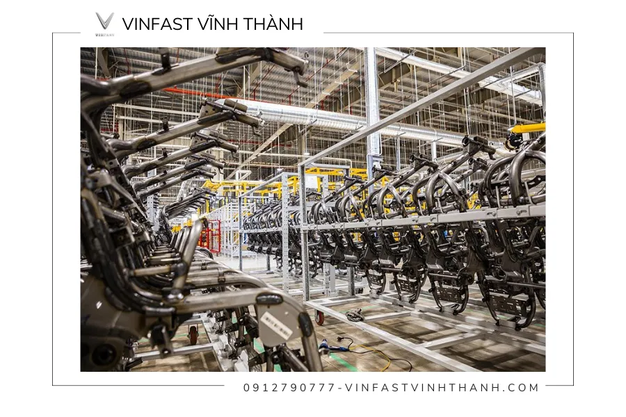 Công nghệ sản xuất khung xe máy điện VinFast hiện đại
