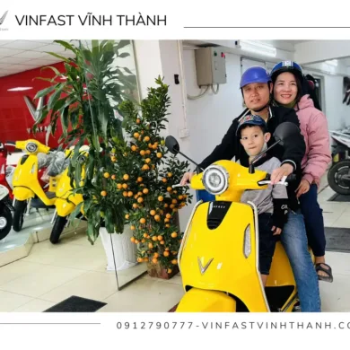VinFast Vĩnh Thành hỗ trợ khách mua pin thanh lý
