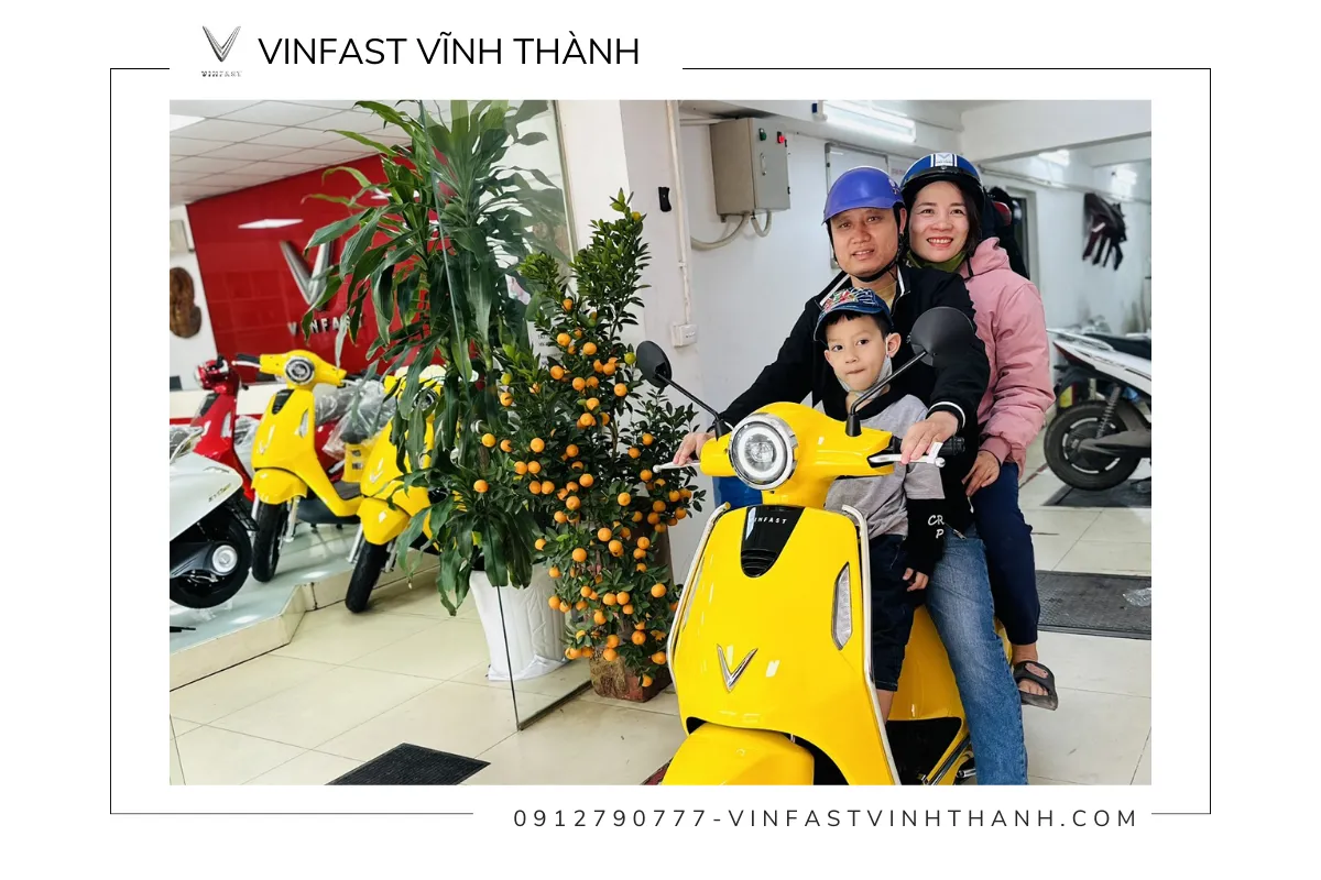 VinFast Vĩnh Thành hỗ trợ khách mua pin thanh lý