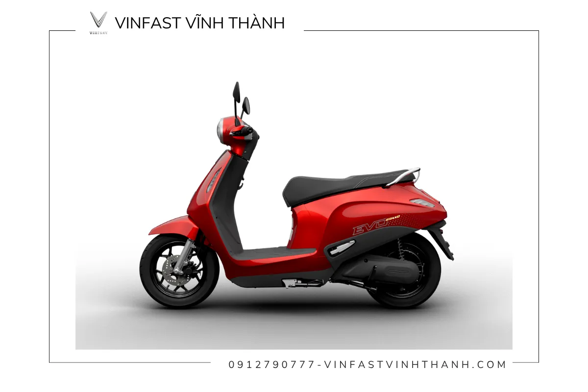 Evo Grand chỉ nặng 92 kg (không tính pin)