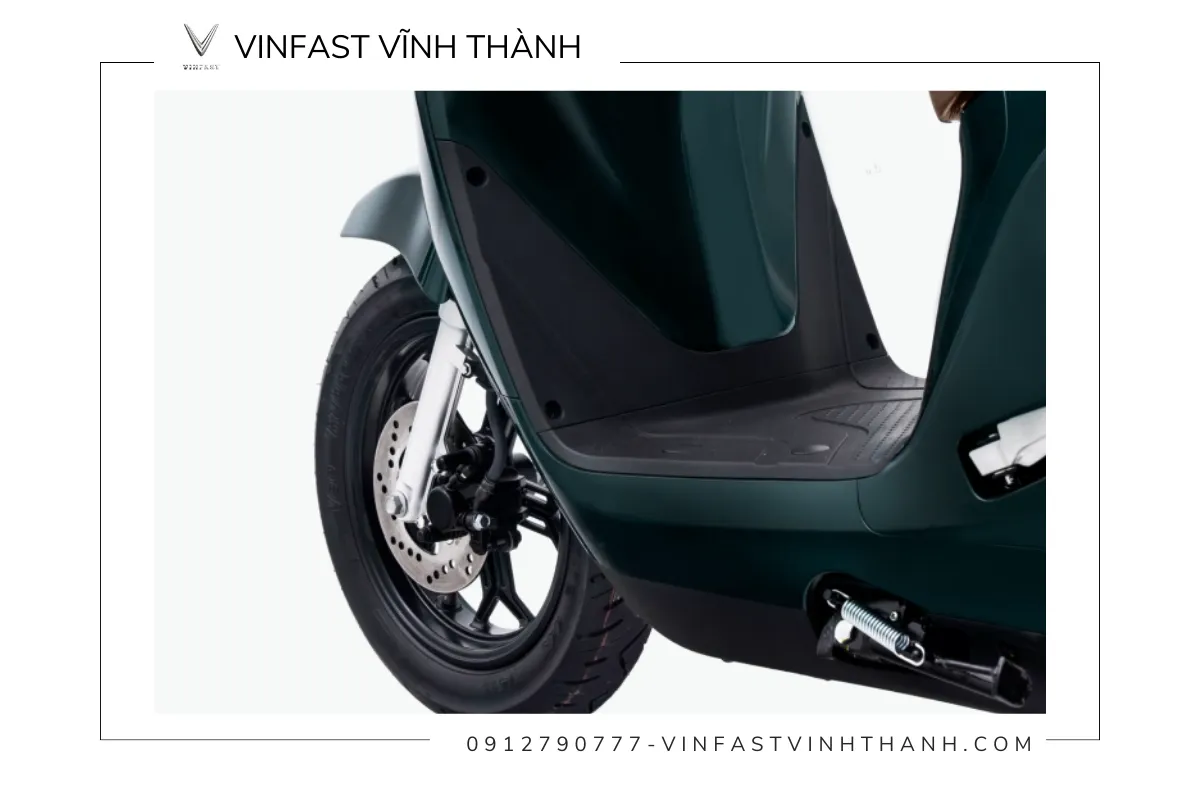 VinFast Evo Lite Neo được trang bị hệ thống phanh đĩa an toàn