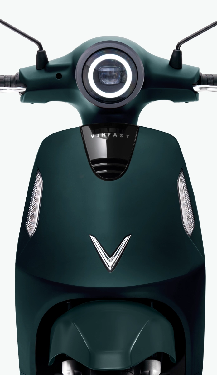 Hệ thống đèn Full LED và đèn pha projector.