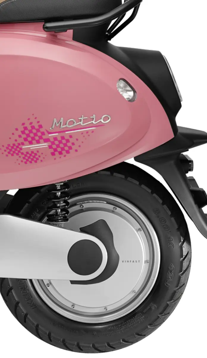 Vành xe 10 inch với bánh sau tích hợp động cơ trong vành, giúp tối ưu hiệu suất cho toàn xe.