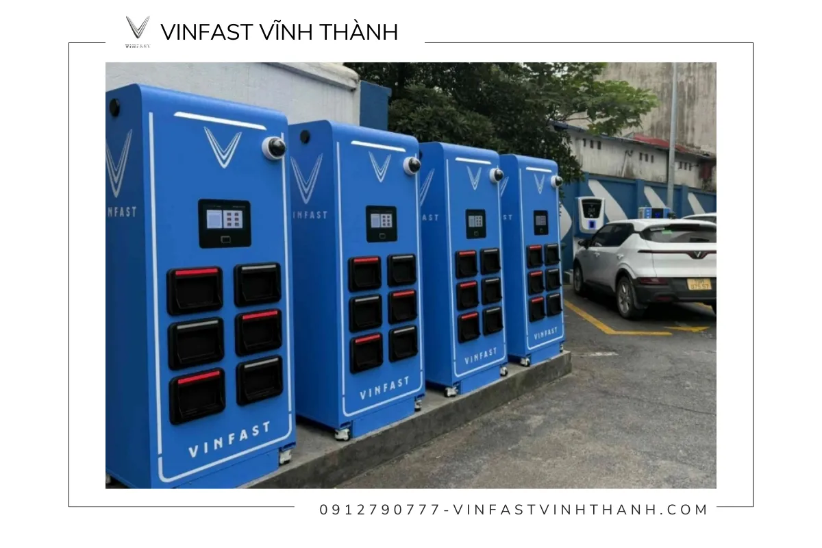 Trạm đổi pin xe máy điện của VinFast có 6 khoang chứa pin