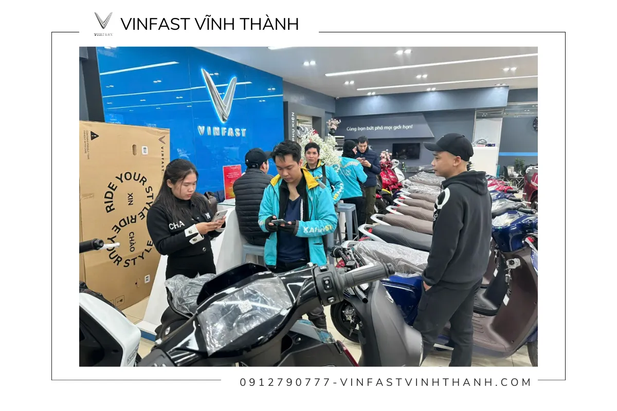 Ưu đãi lớn cho bác tài Xanh SM Platform tại VinFast Vĩnh Thành