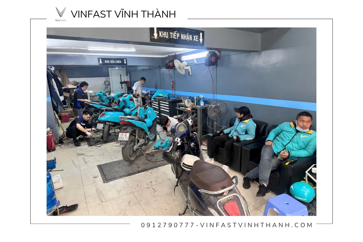 Cách kiểm tra pin xe máy điện VinFast đúng chuẩn