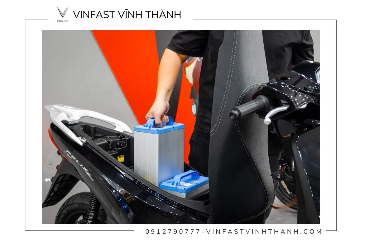 VinFast Feliz II sở hữu tính năng đổi pin linh hoạt, nhanh như đổ xăng