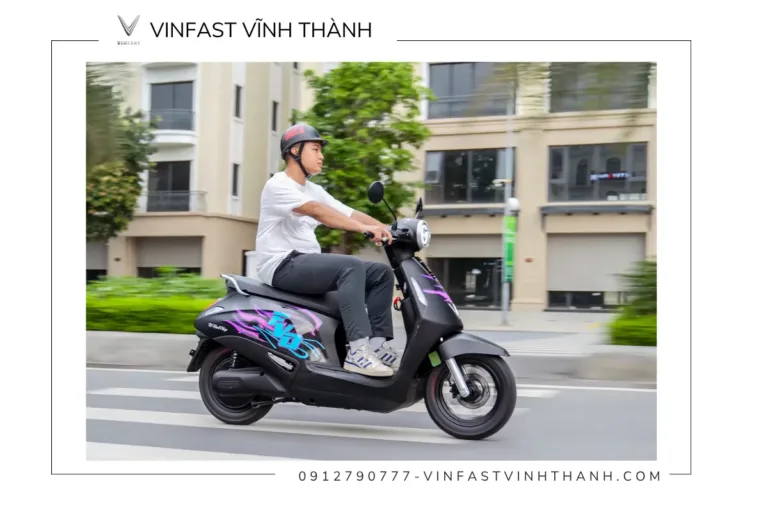 VinFast Evo Lite Xe máy điện nhỏ gọn, phù hợp di chuyển nội đô