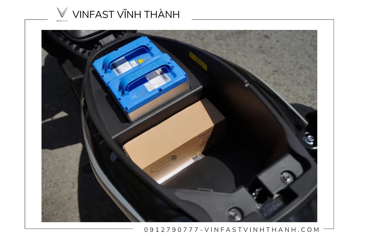 VinFast Kinet sở hữu khoang chứa đồ lên tới 22 lít