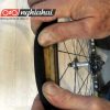 Cách thay thế và sửa chữa vỏ lốp xe đạp liền ruột (phần 2) 1