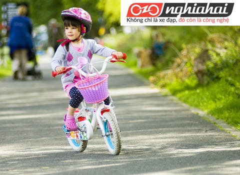 Hướng dẫn cho trẻ sử dụng xe đạp trẻ em 2
