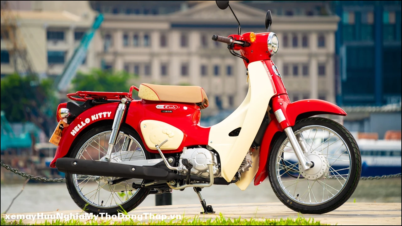 Xe may nhap Nhat Honda Super Cub 50 Hello Kitty 11