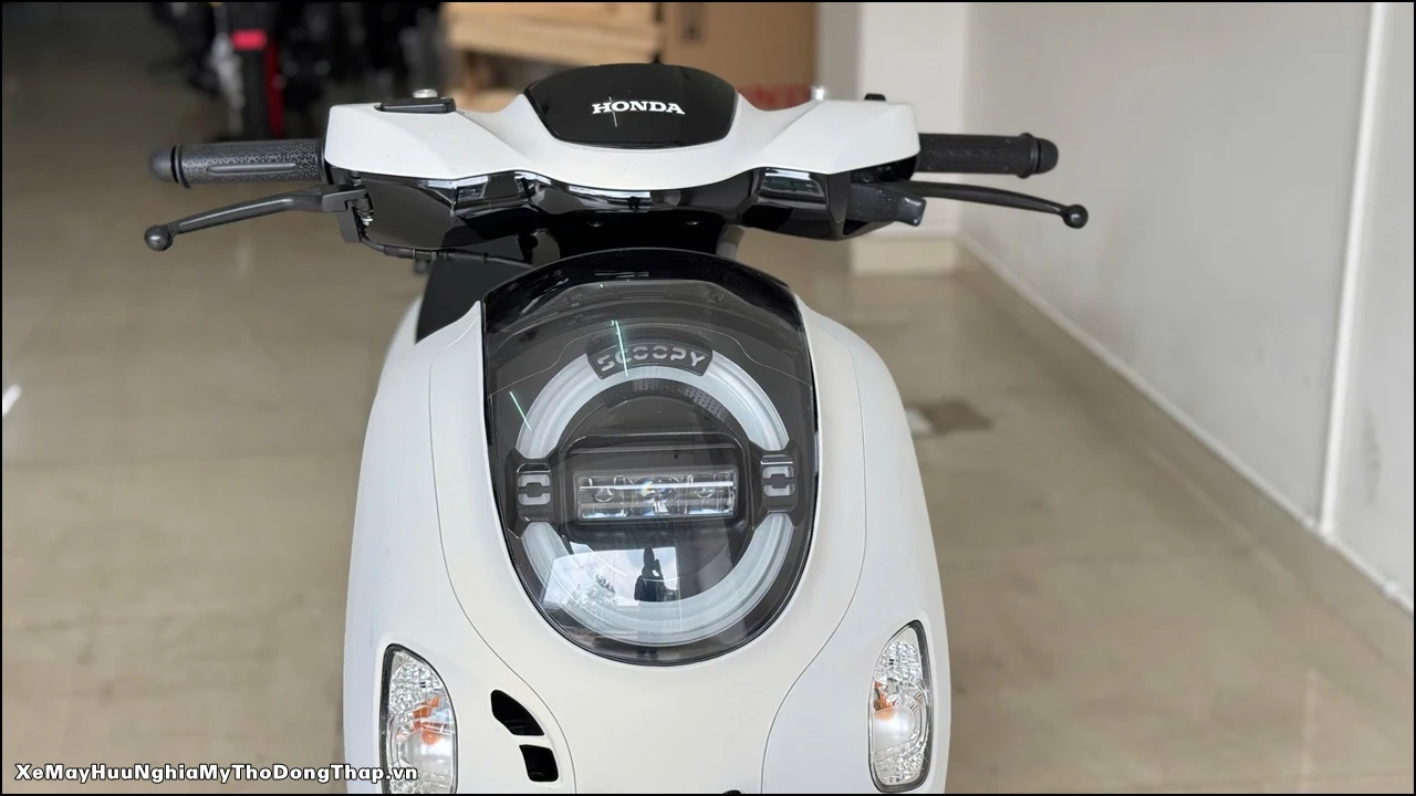 Honda SCOOPY Indonesia mau zin trang nham 10