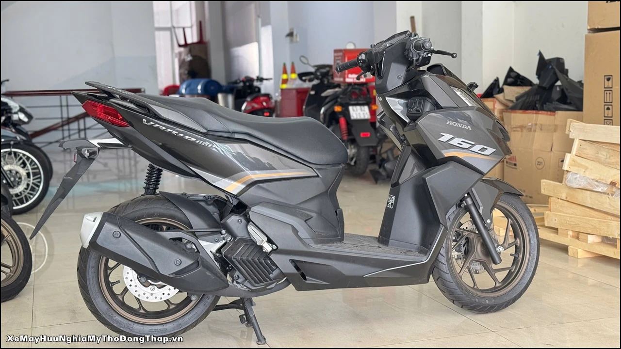 Honda Vario 160 Indonesia 1