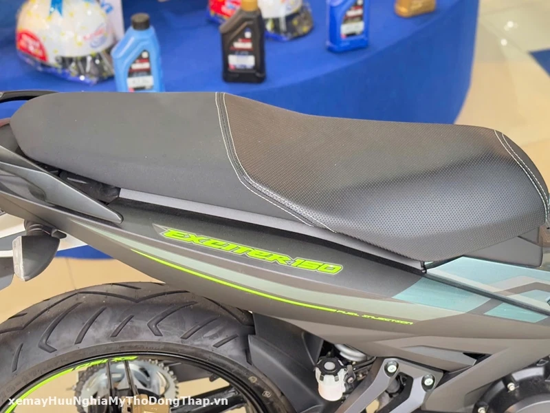 Chi tiet Yamaha Exciter 150 ban gioi han da ve den Yamaha Town Huu Nghia 10