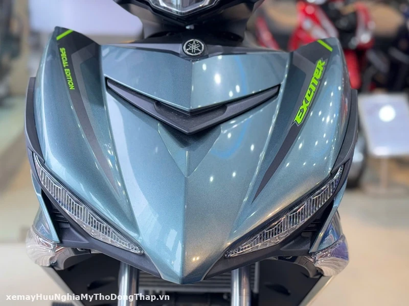 Chi tiet Yamaha Exciter 150 ban gioi han da ve den Yamaha Town Huu Nghia 12