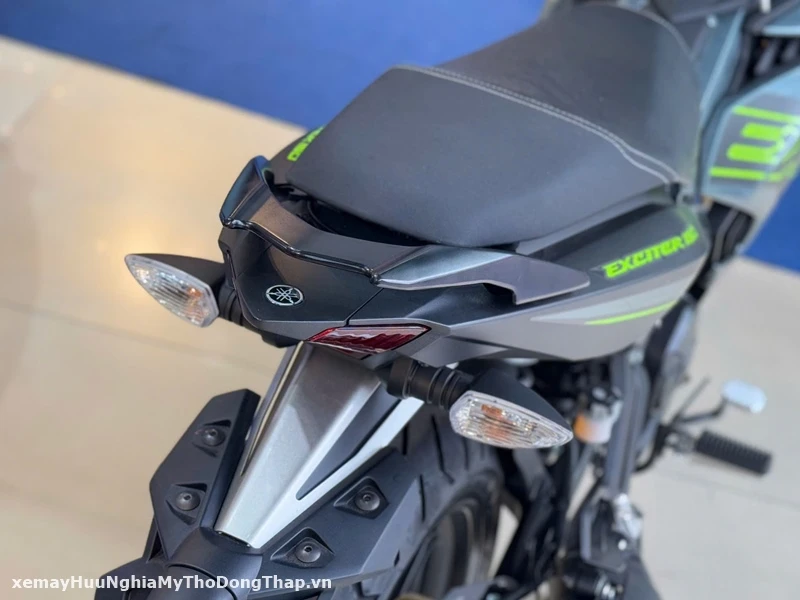 Chi tiet Yamaha Exciter 150 ban gioi han da ve den Yamaha Town Huu Nghia 13