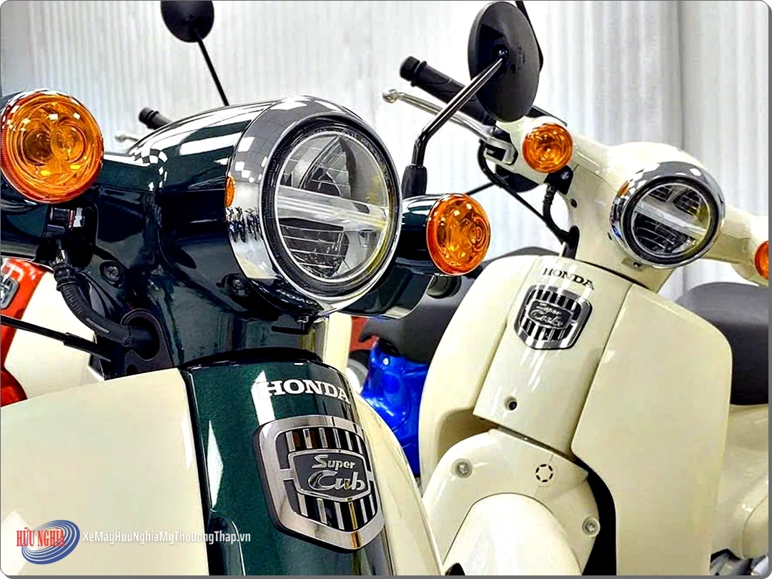 Super Cub noi dia Nhat co ban tai Xe May Nhap Khau Huu Nghia %E2%80%93 suu tam tinh hoa giu lai mot phan ky uc 7