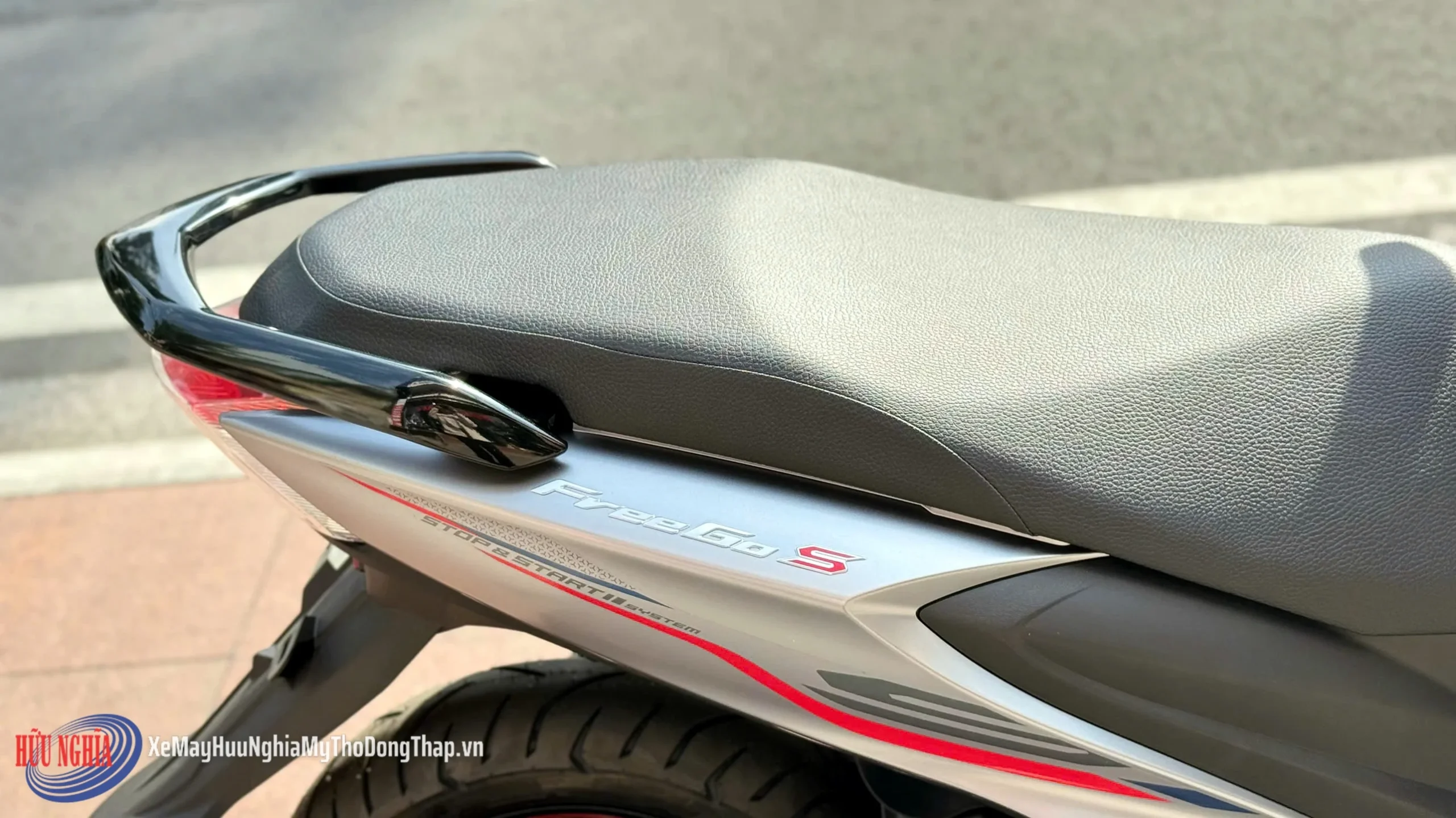 Yamaha Freego S mau bac moi da chinh thuc cap ben Yamaha Town Huu Nghia 11 scaled