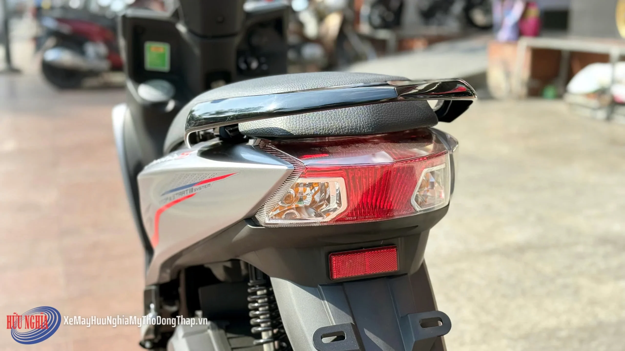 Yamaha Freego S mau bac moi da chinh thuc cap ben Yamaha Town Huu Nghia 12 scaled