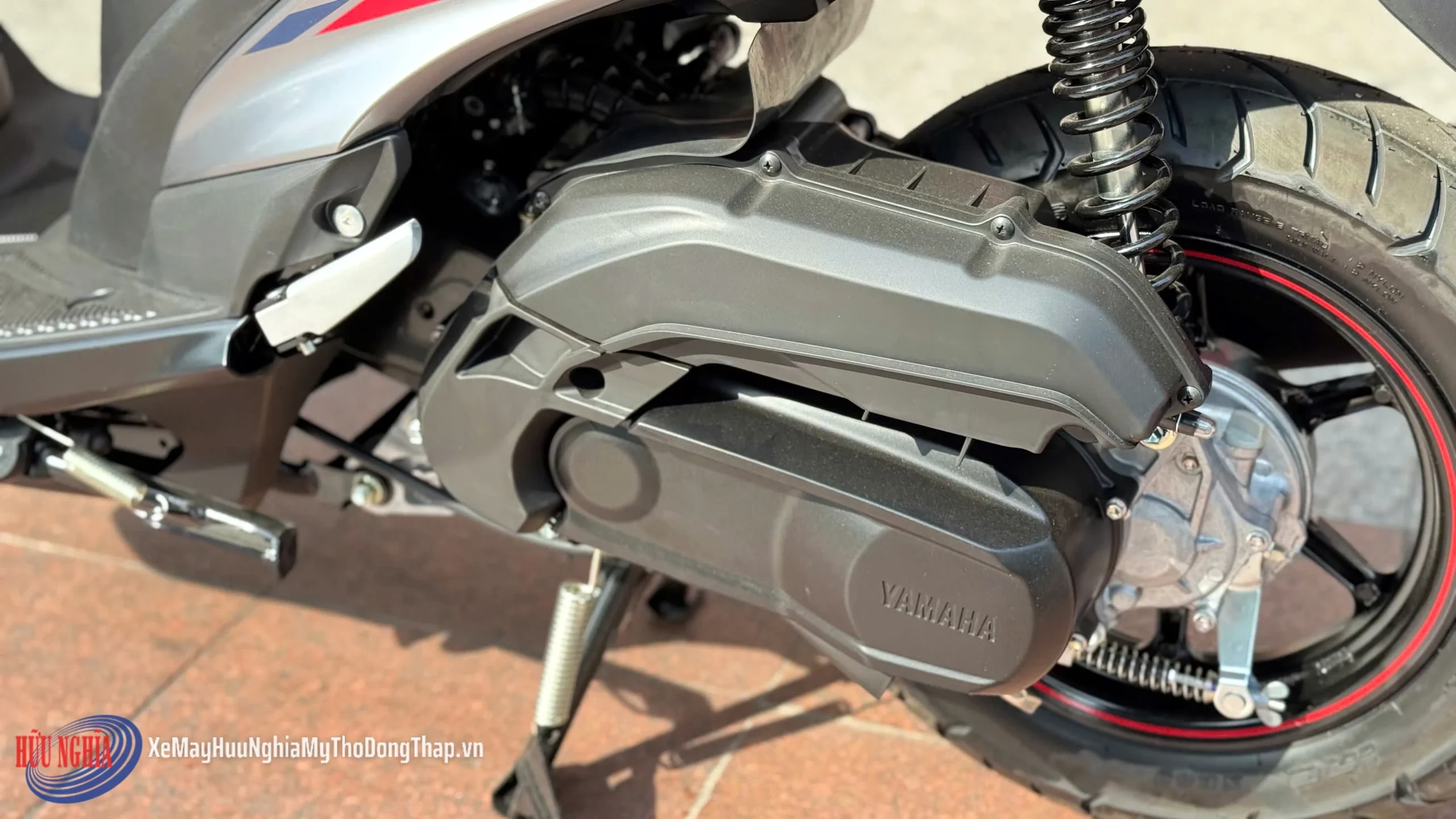 Yamaha Freego S mau bac moi da chinh thuc cap ben Yamaha Town Huu Nghia 5 scaled