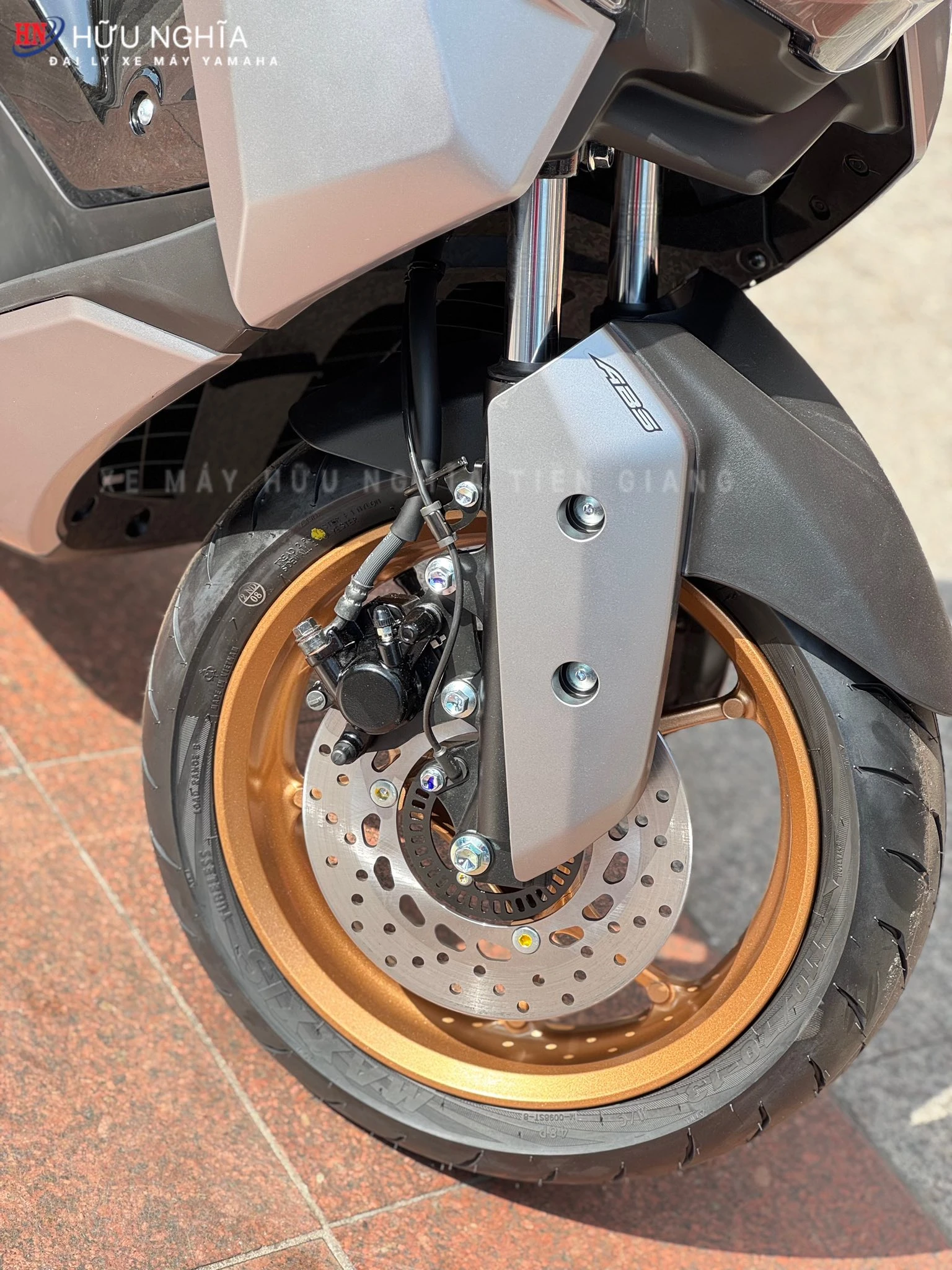 Danh gia chi tiet Yamaha NMAX 155 Tech MAX 2026 Xe da ve Yamaha Town Huu Nghia My Tho Dong Thap 8