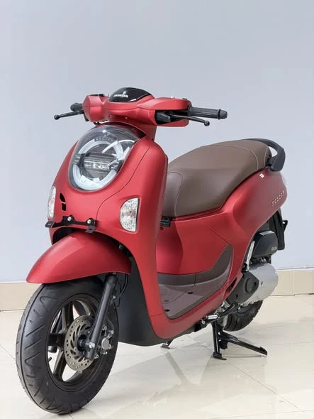Honda Scoopy 2026 mau do nham %E2%80%93 Khi thoi trang ca tinh va gia tri su dung hoi tu 3