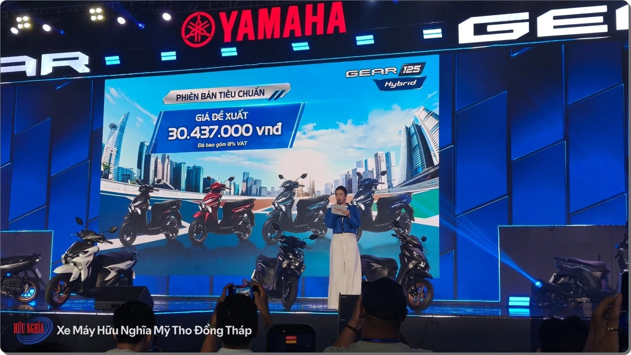 Yamaha Gear 125 Hybrid 24