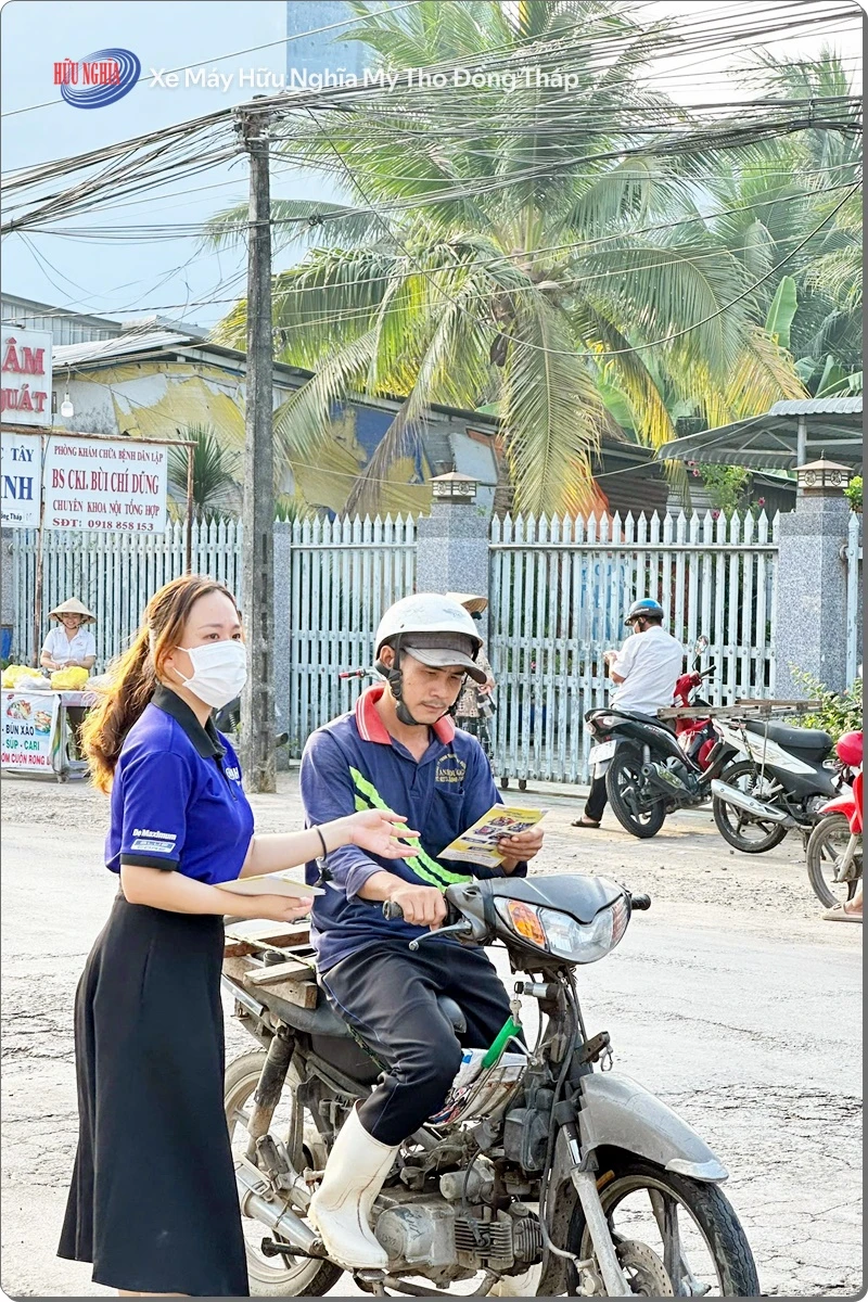 Yamaha Huu Nghia moi ba con Mien Tay Thay nhot 0 dong %E2%80%93 Mung mua lua moi 13