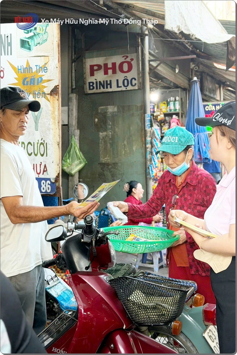 Yamaha Huu Nghia moi ba con Mien Tay Thay nhot 0 dong %E2%80%93 Mung mua lua moi 6