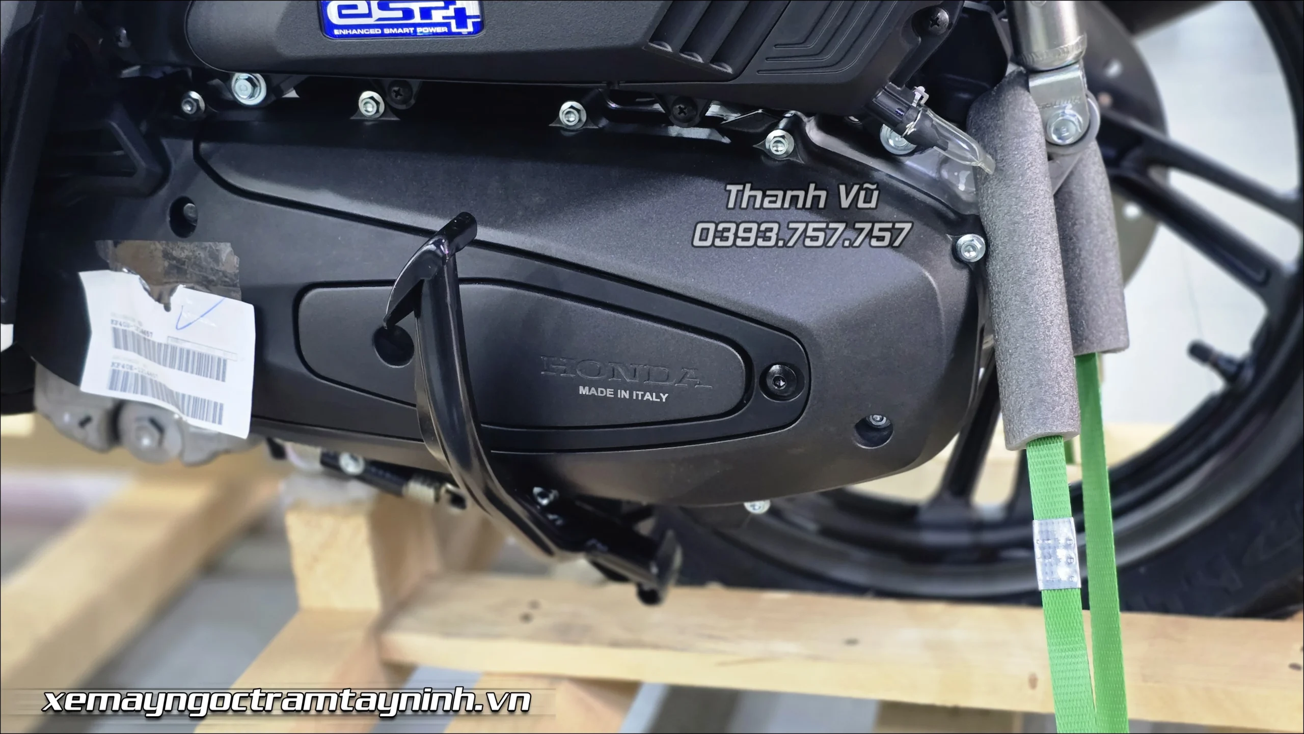 Honda SH Y 150i trang ngoc trai 19 scaled