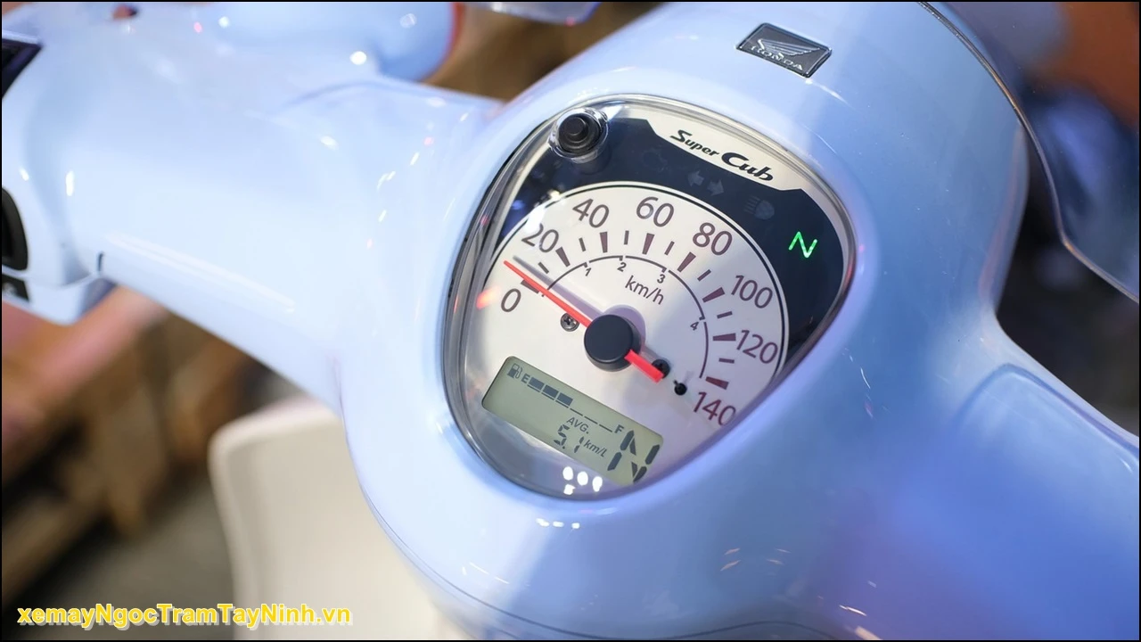 Honda Super Cub Fujisan Limited Edition %E2%80%93 Da chinh thuc nhan coc tai Xe May Ngoc Tram Tay Ninh 5