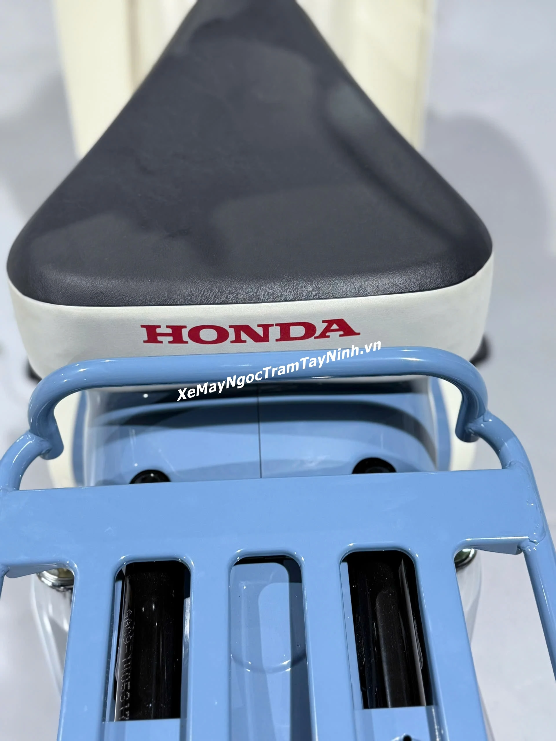 Hôm nay Ngọc Trâm Tây Ninh giao tận nhà Honda Super Cub 50 Final Edition giao Dầu Tiếng 16 Hom nay Ngoc Tram Tay Ninh giao tan nha Honda Super Cub 50 Final Edition giao Dau Tieng 2