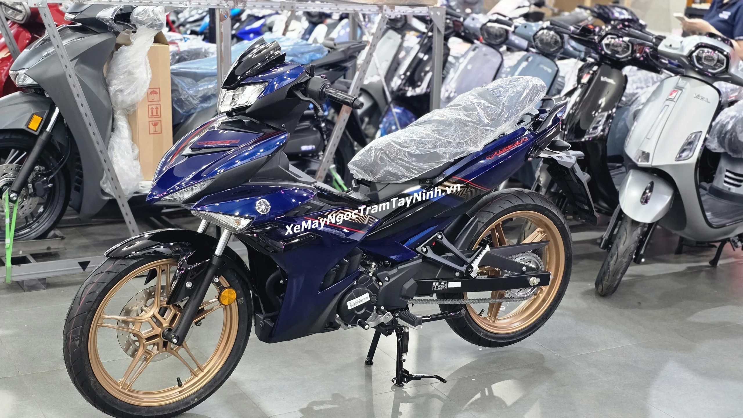Yamaha Y15ZR SE Malaysia 4 scaled