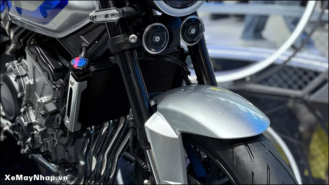 Honda CB500 Super Four 2