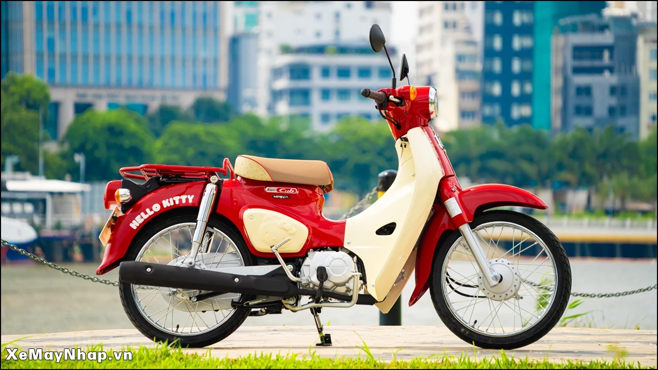 Honda Super Cub 50 Hello Kitty mon qua hoan hao cho nguoi than 8