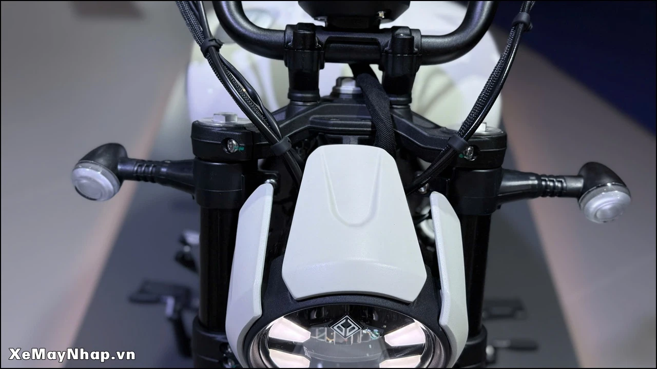 xe may nhap Benda Dark Flag 500 2