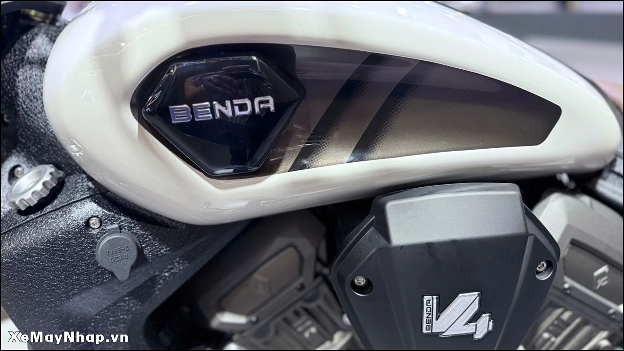 xe may nhap Benda Dark Flag 500 22
