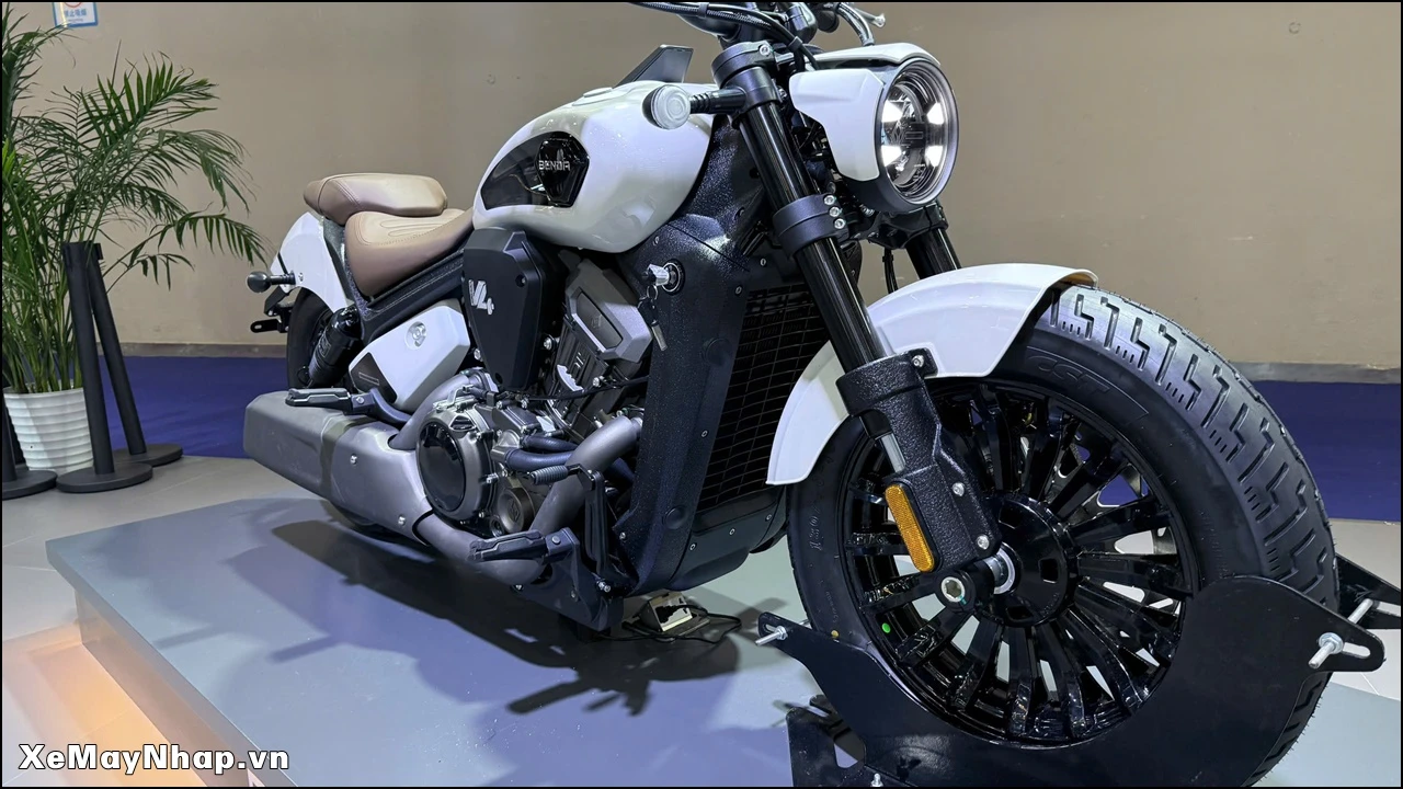 xe may nhap Benda Dark Flag 500 40