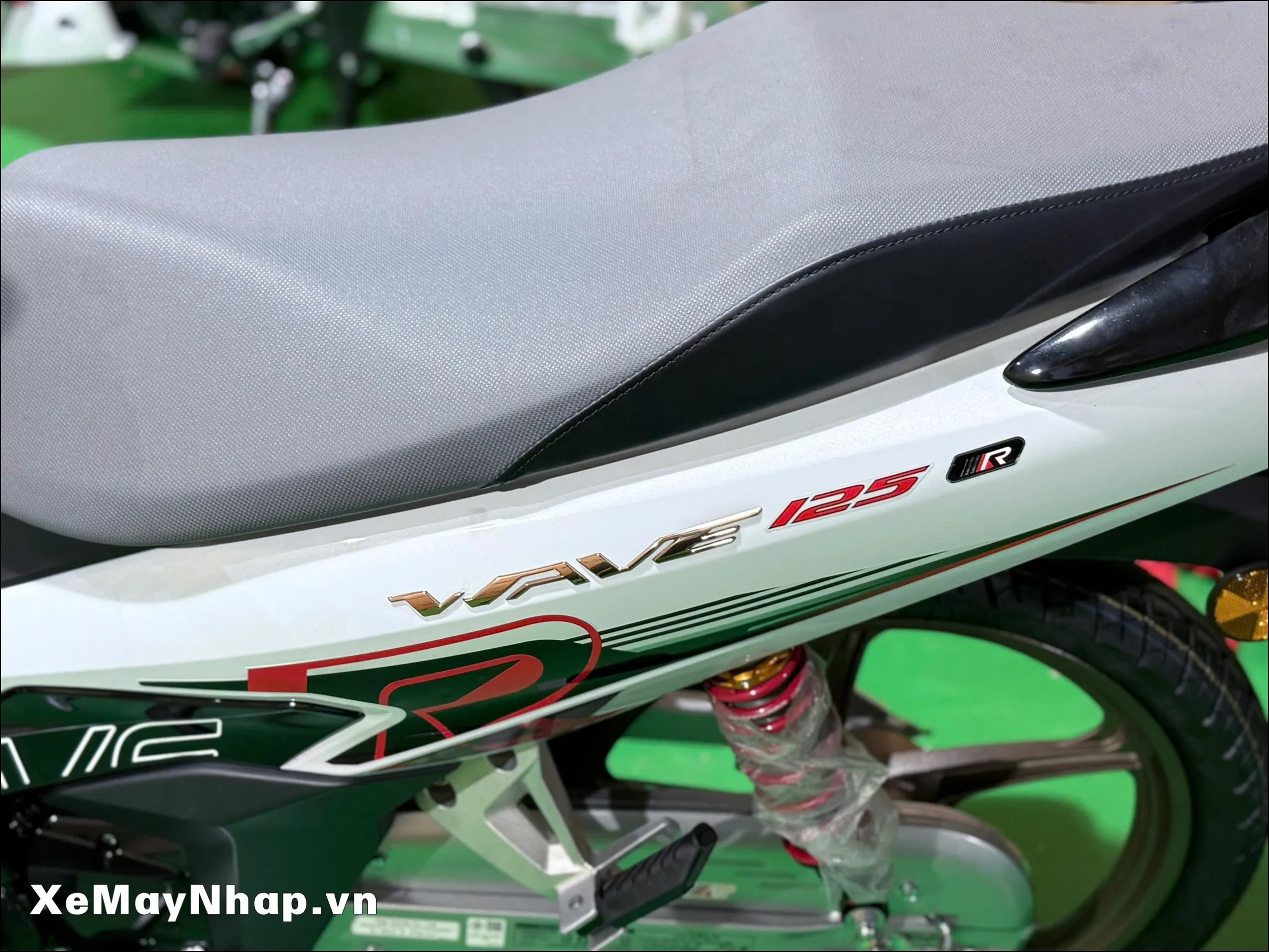 Honda Wave 125 R Special Edition Profender 13 scaled