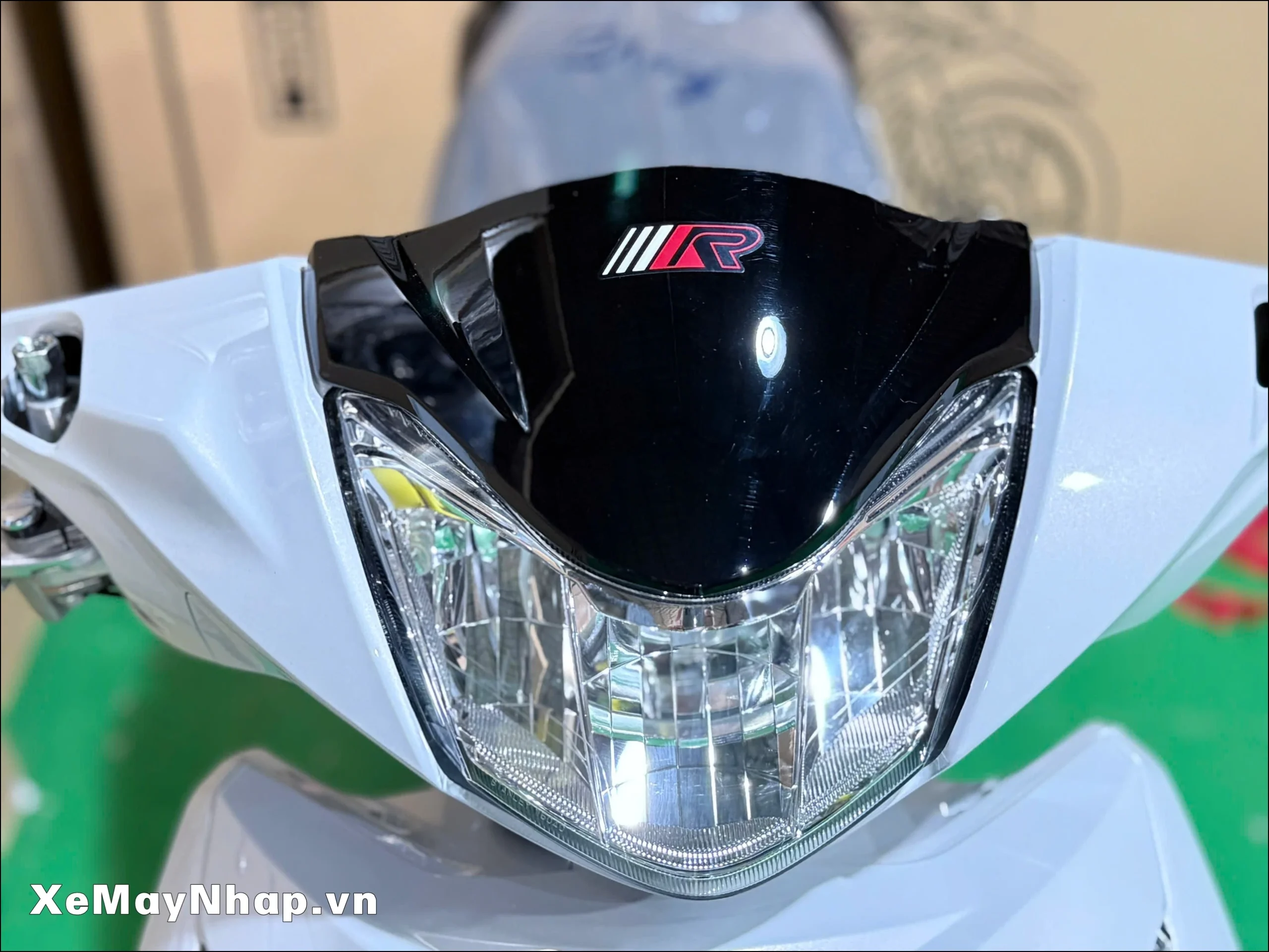 Honda Wave 125 R Special Edition Profender 3 scaled