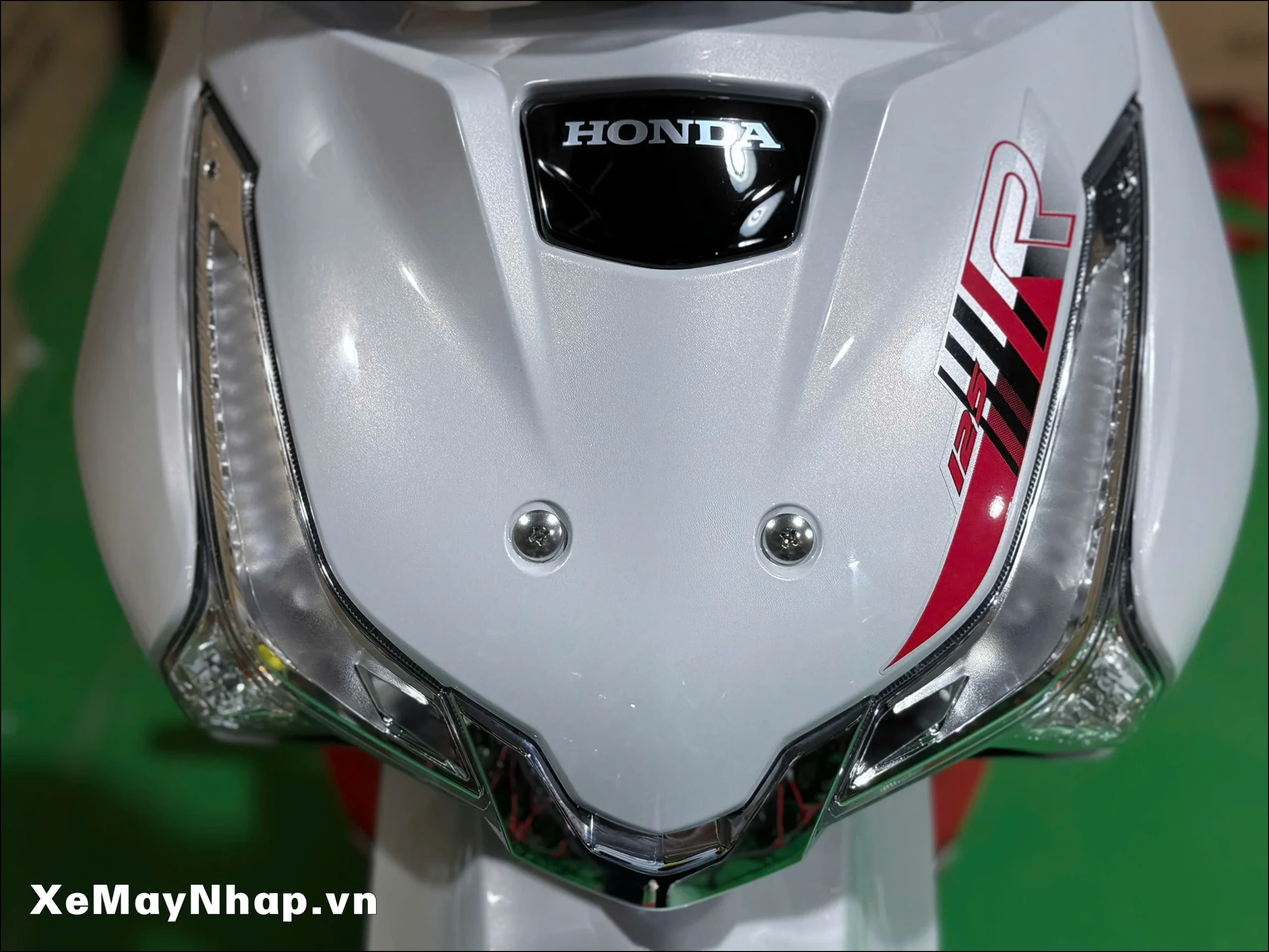 Honda Wave 125 R Special Edition Profender 4 scaled