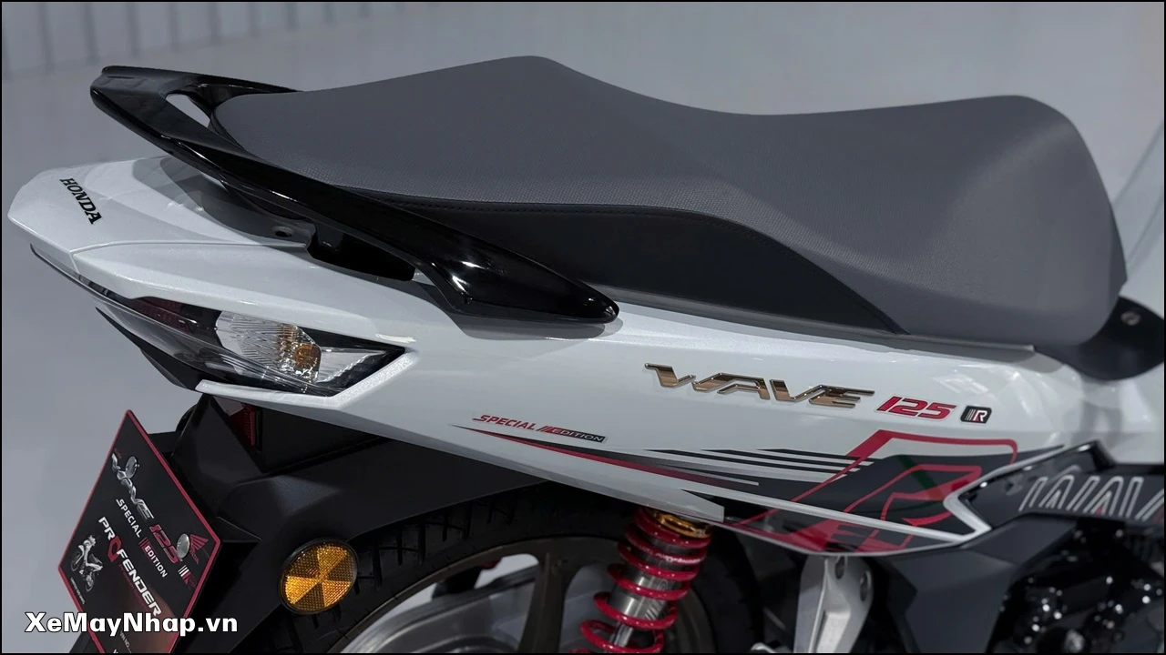 Honda Wave 125R Special Edition x Profender 106